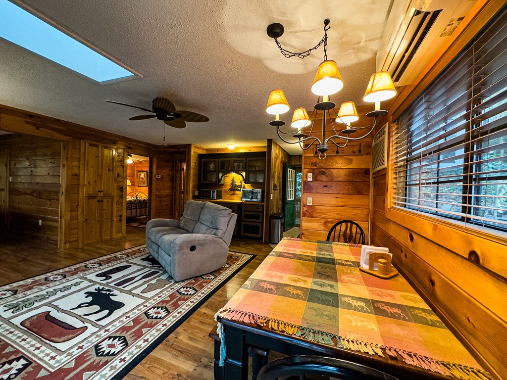 419990 Hayesville Residential