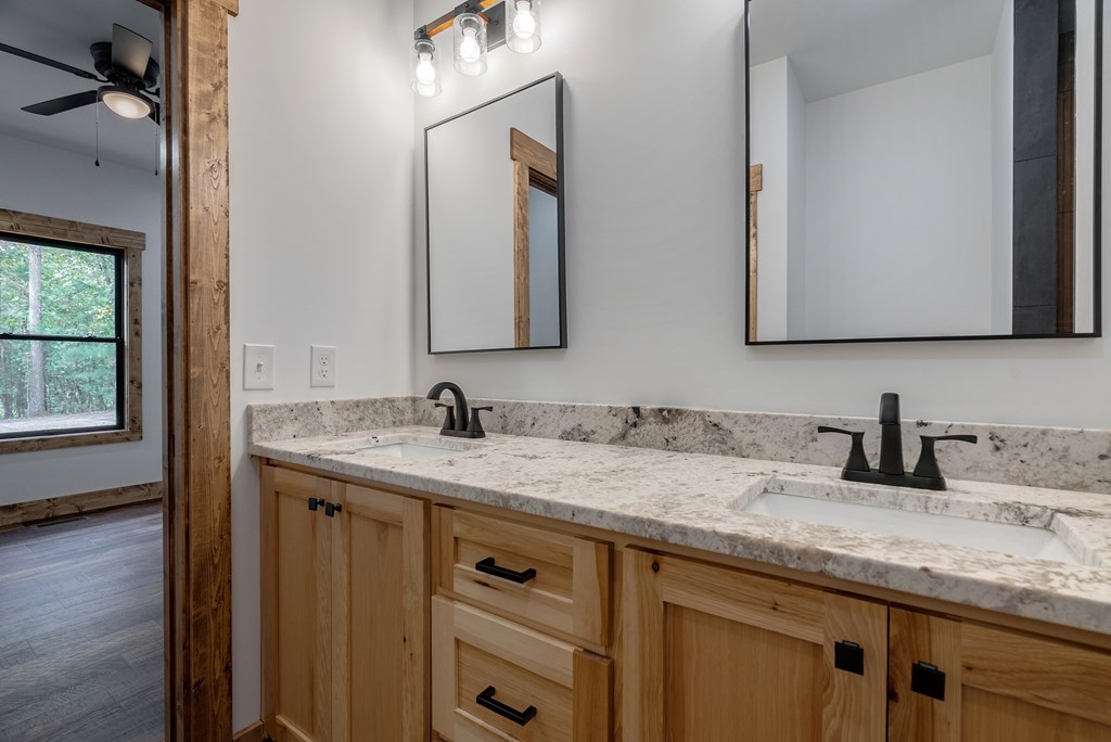 420002 Ellijay Residential