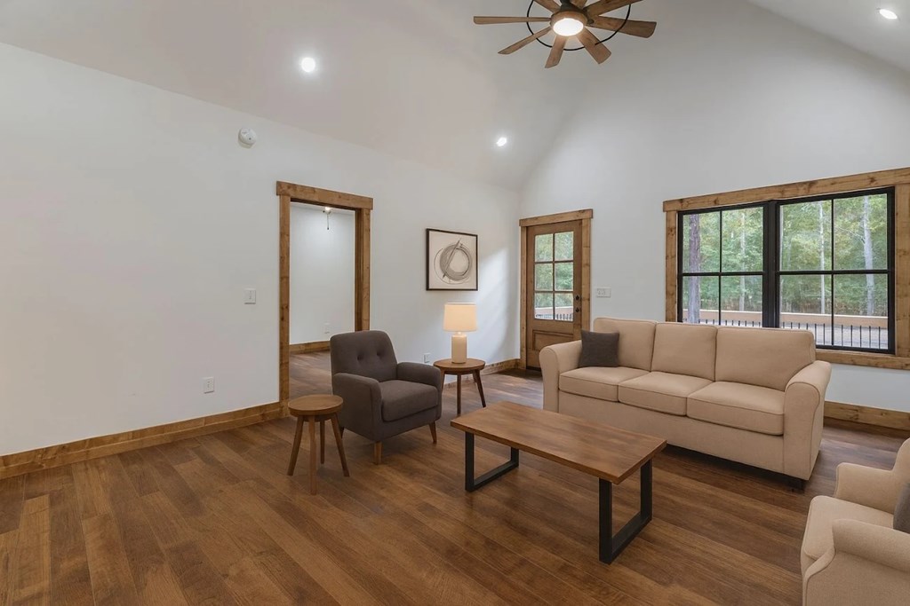 420002 Ellijay Residential