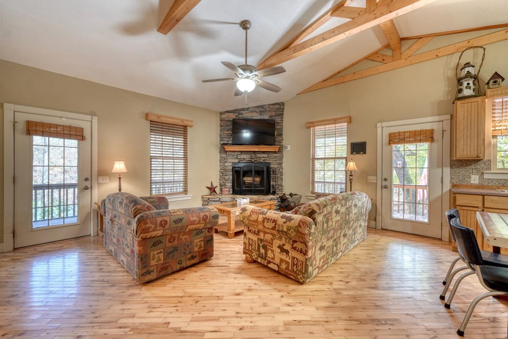 420011 Blairsville Residential