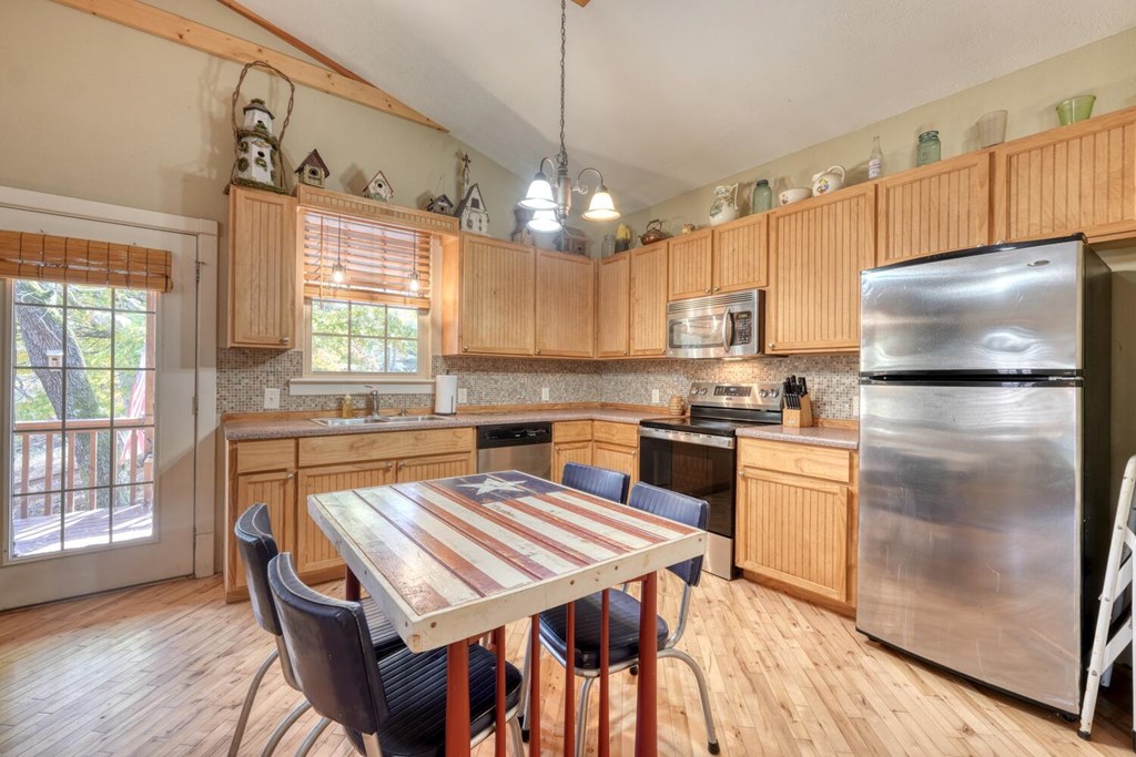 420011 Blairsville Residential