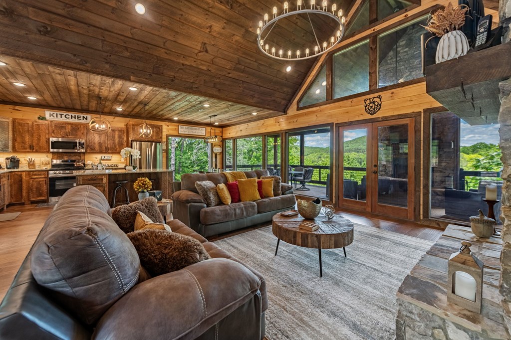 420018 Morganton Residential