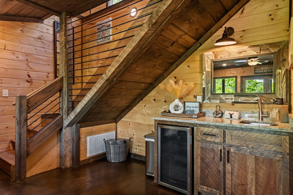 420018 Morganton Residential