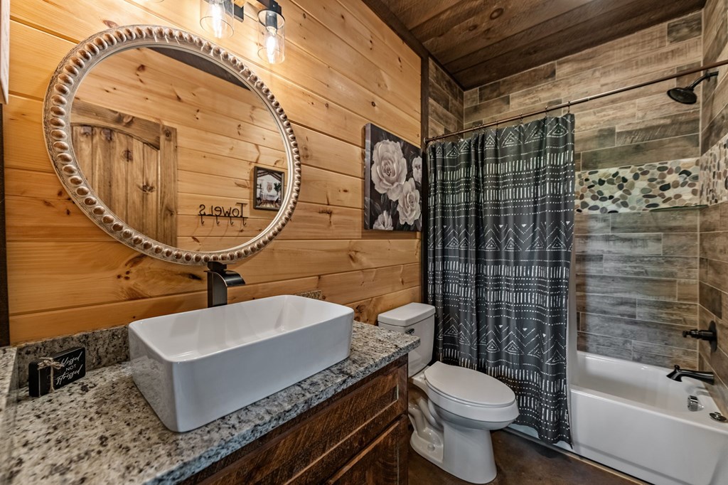 420018 Morganton Residential