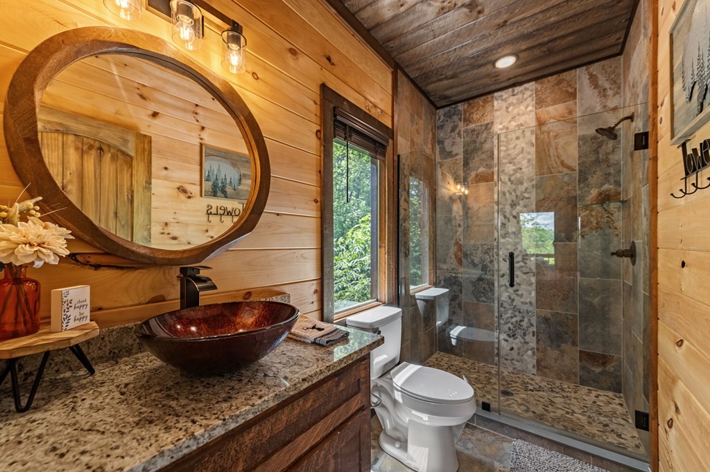 420018 Morganton Residential