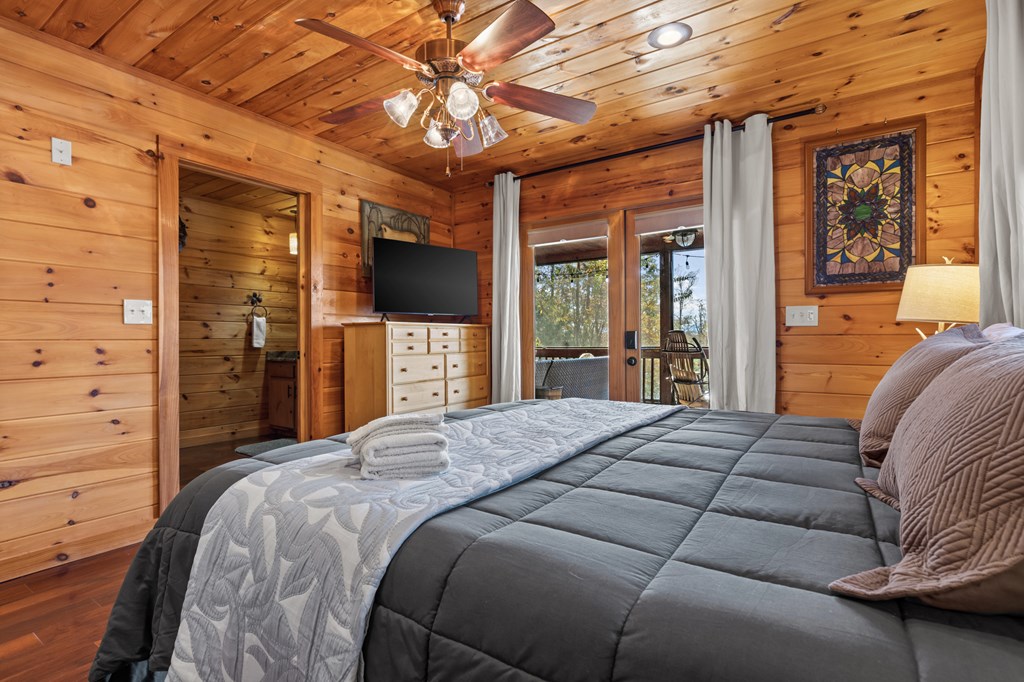 420019 Mineral Bluff Residential