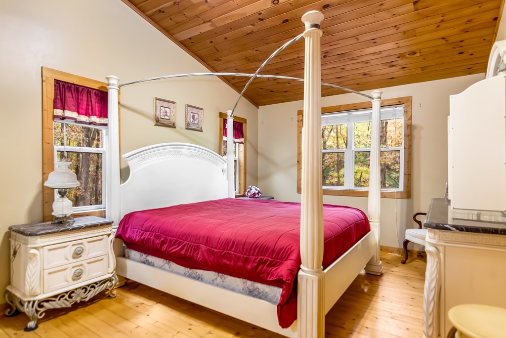 420023 Blairsville Residential