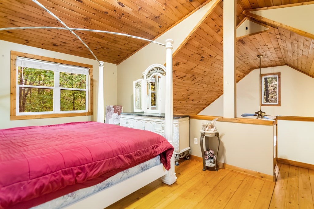 420023 Blairsville Residential