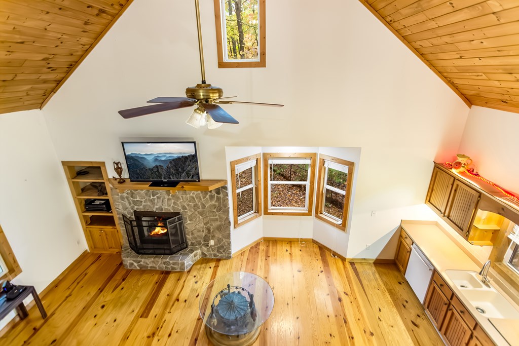 420023 Blairsville Residential