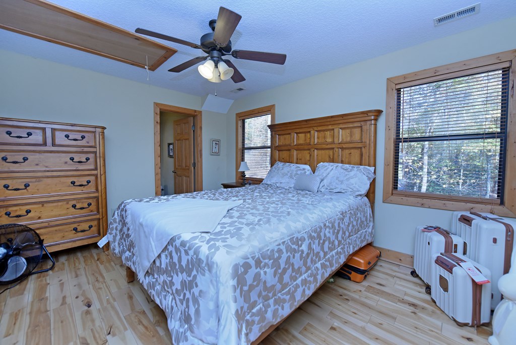 420030 Blairsville Residential