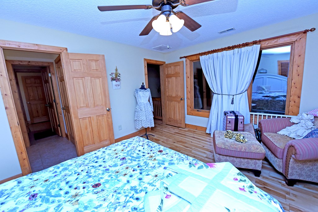 420030 Blairsville Residential