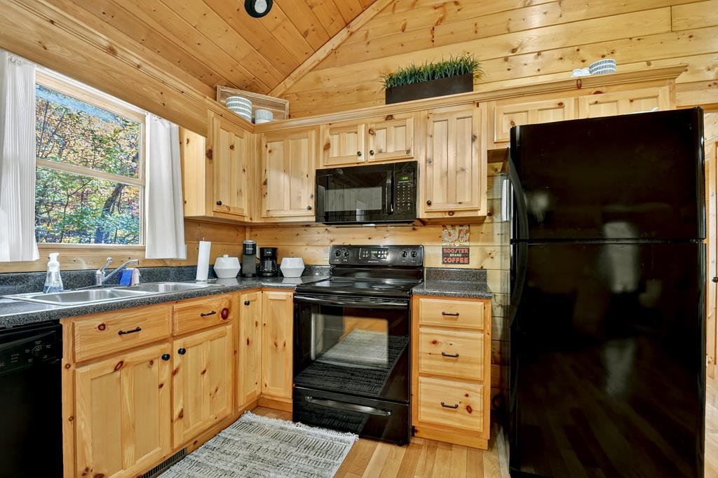 420066 Turtletown Residential