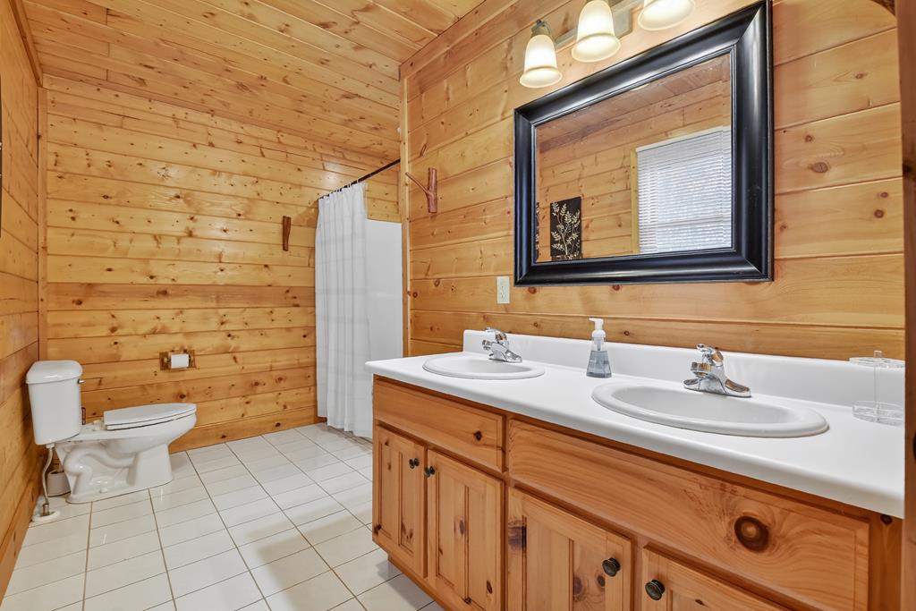 420066 Turtletown Residential