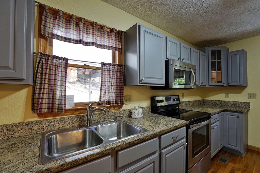 420075 Ellijay Residential