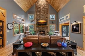 420080 Blue Ridge Residential