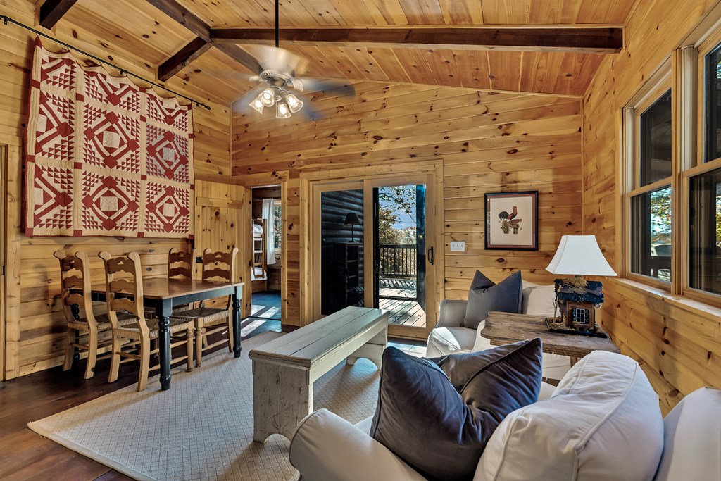 420081 Mineral Bluff Residential