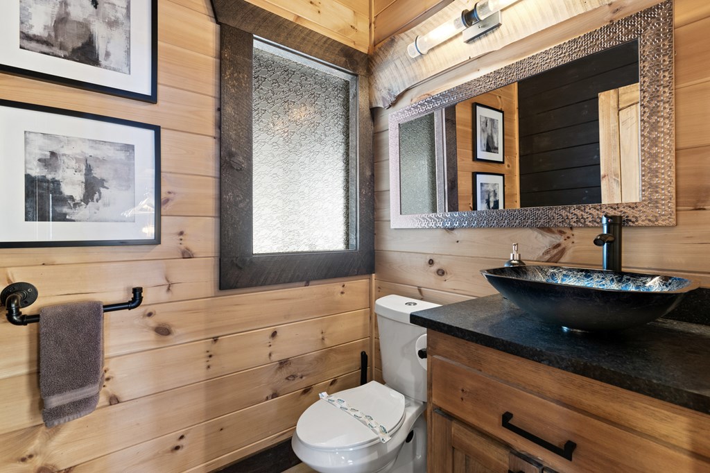 420110 Blue Ridge Residential