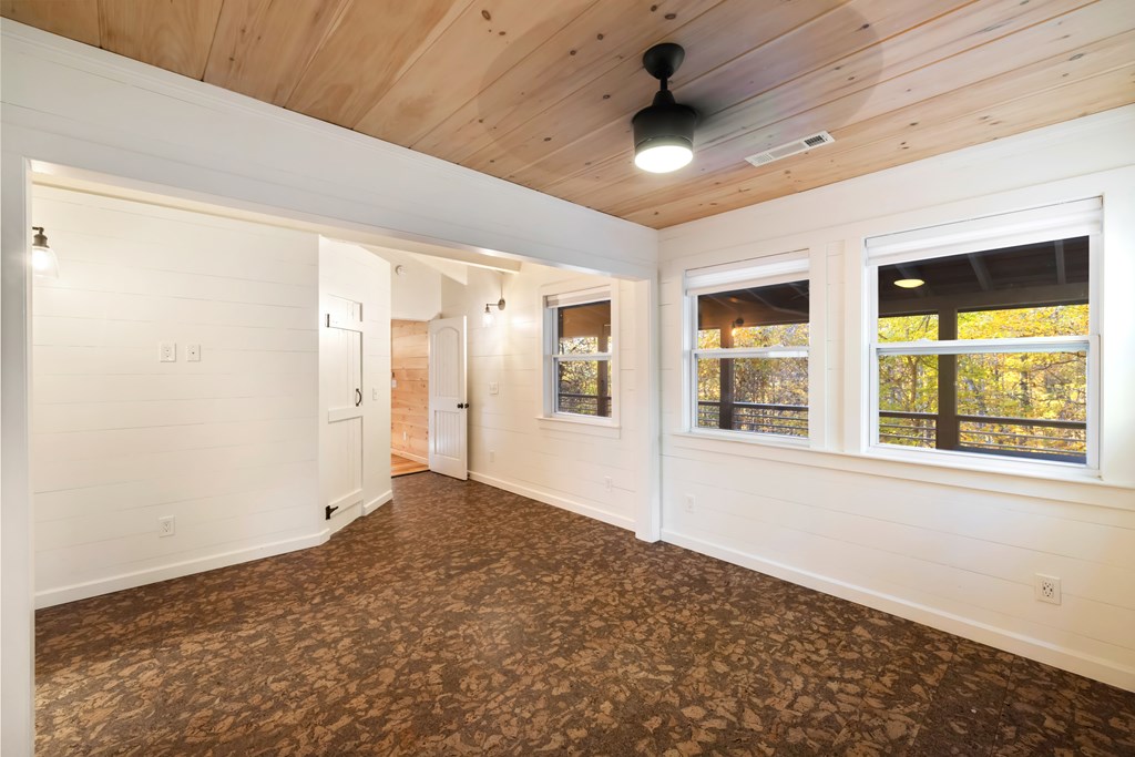 420117 Blue Ridge Residential