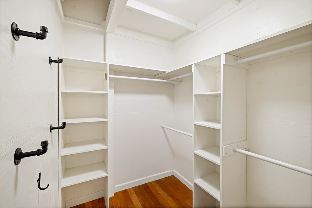 420117 Blue Ridge Residential