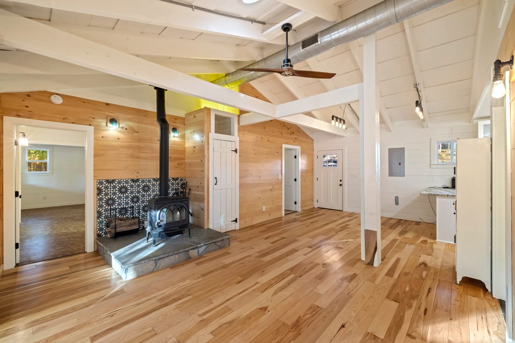 420117 Blue Ridge Residential