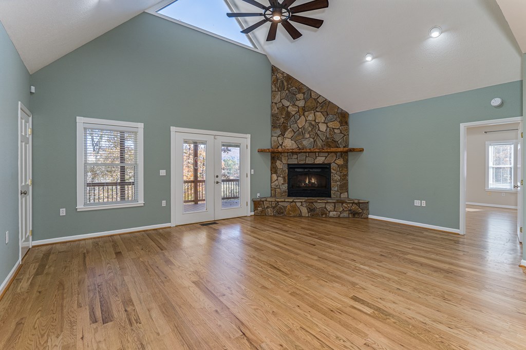 420119 Murphy Residential