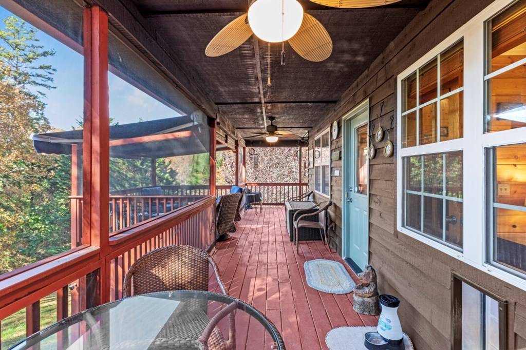 420120 Young Harris Residential