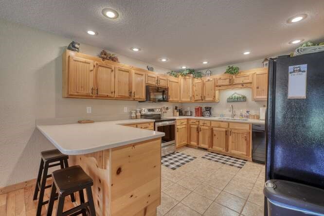 420121 Hiawassee Residential