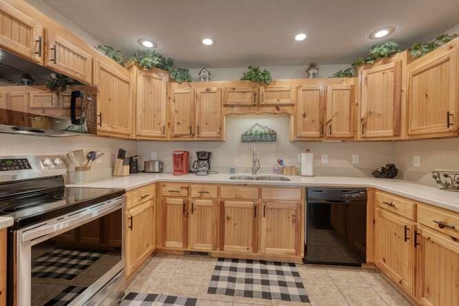 420121 Hiawassee Residential