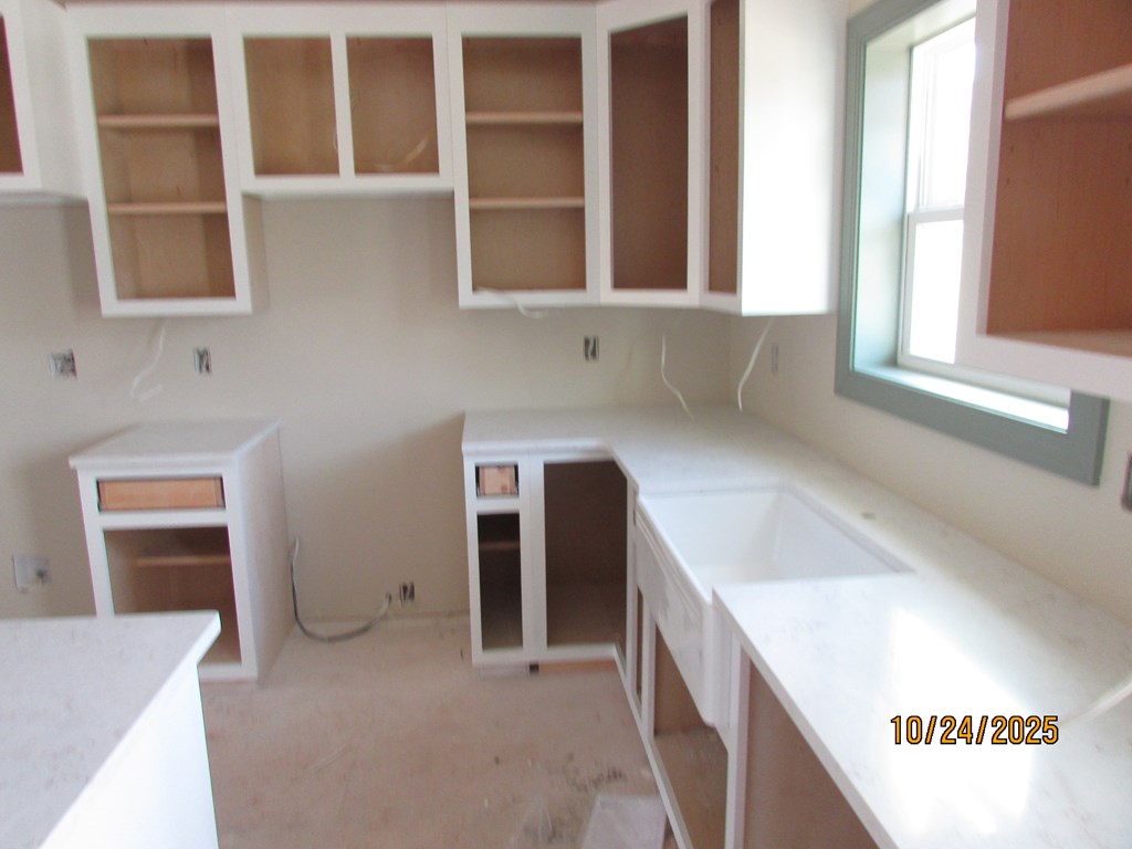 420142 Hayesville Residential