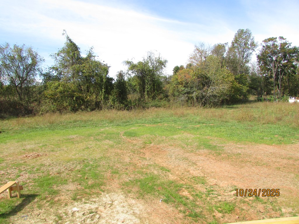 420142 Hayesville Residential