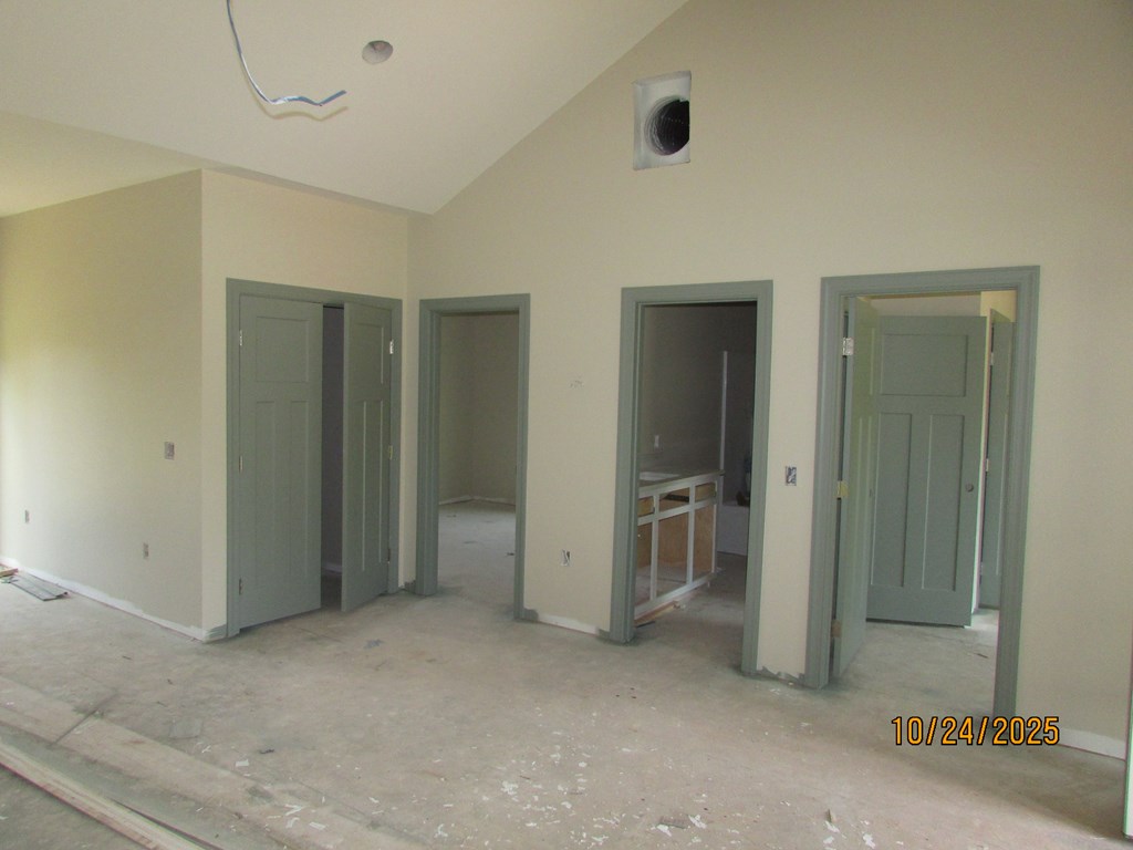 420142 Hayesville Residential