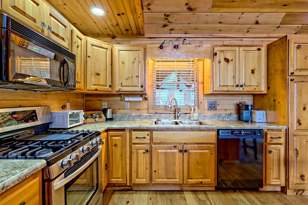 420143 Blairsville Residential