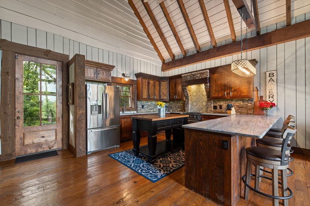 420163 Blue Ridge Residential