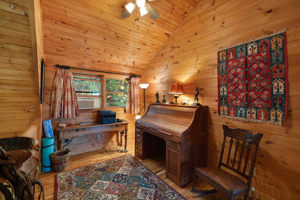 420168 Blue Ridge Residential