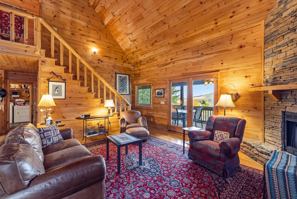 420168 Blue Ridge Residential