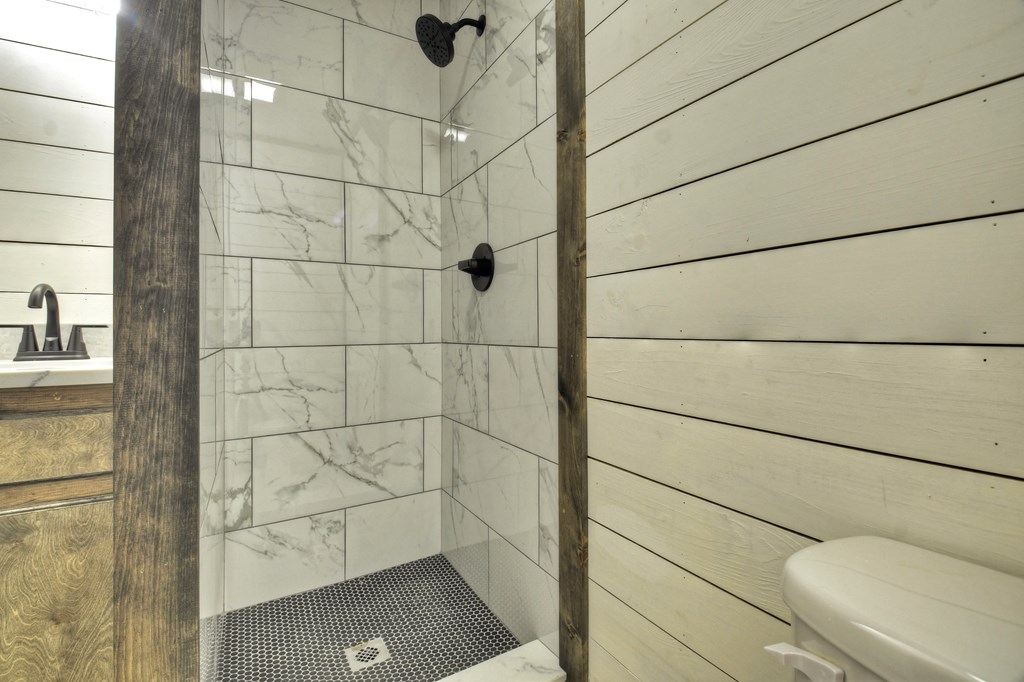 420189 Epworth Residential