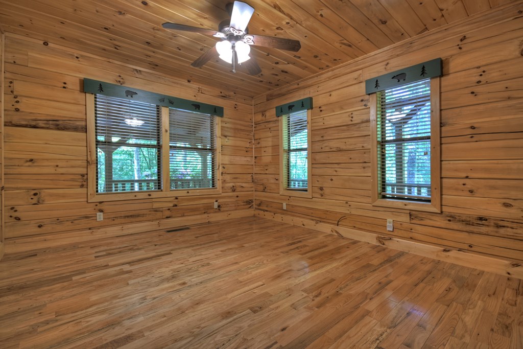 420204 Blue Ridge Residential